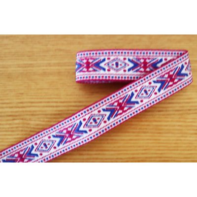 画像3: エストニアの刺繍テープ(伝統模様・菱型02)
