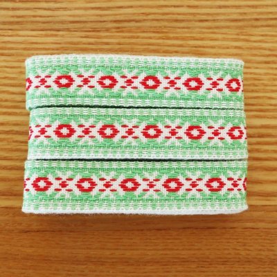画像1: エストニアの刺繍テープ(伝統模様/ライトグリーン)