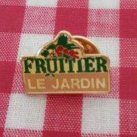 フランスのピンバッジ（FRUITIER LE JARDIN）